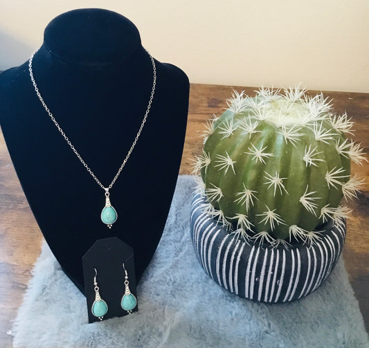 Turquoise Tear Drop Necklace & Earring Set